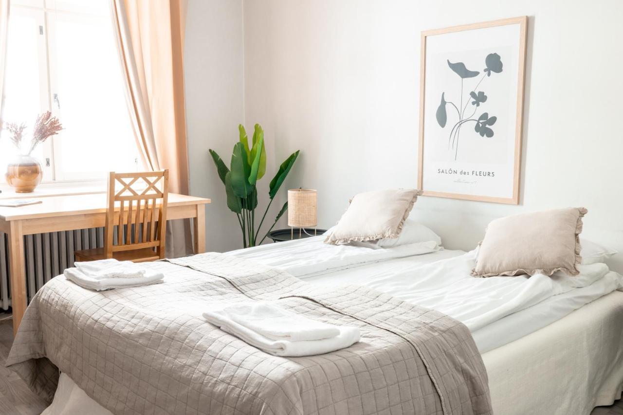 2Ndhomes Cozy Studio By The Esplanade Park ヘルシンキ エクステリア 写真